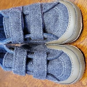 Baby shoes